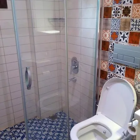 7 * Kaş