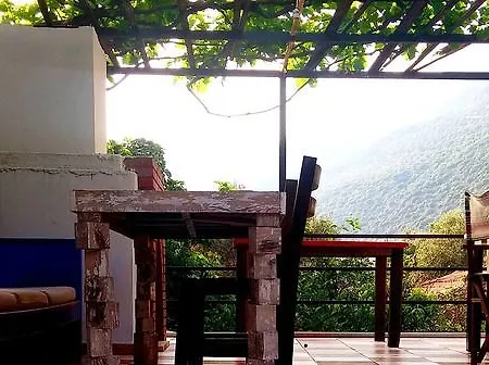 7 * Kaş