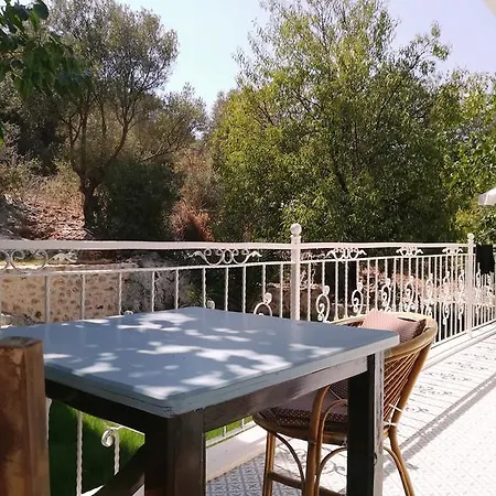 7 Bed & Breakfast Kas
