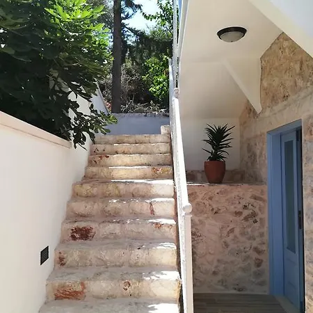Bed & Breakfast 7 Kas